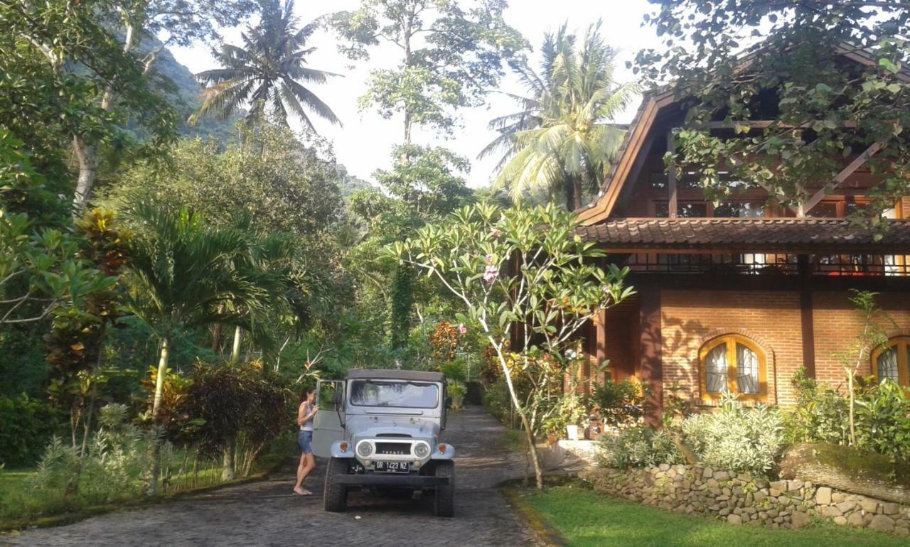 The Country House Senggigi Exteriér fotografie
